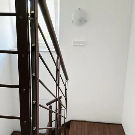 Parisi - Fiera Luxury Golosine 3 *