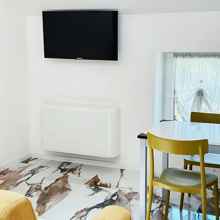 Apartment Parisi - Fiera Luxury Golosine 3 Verona